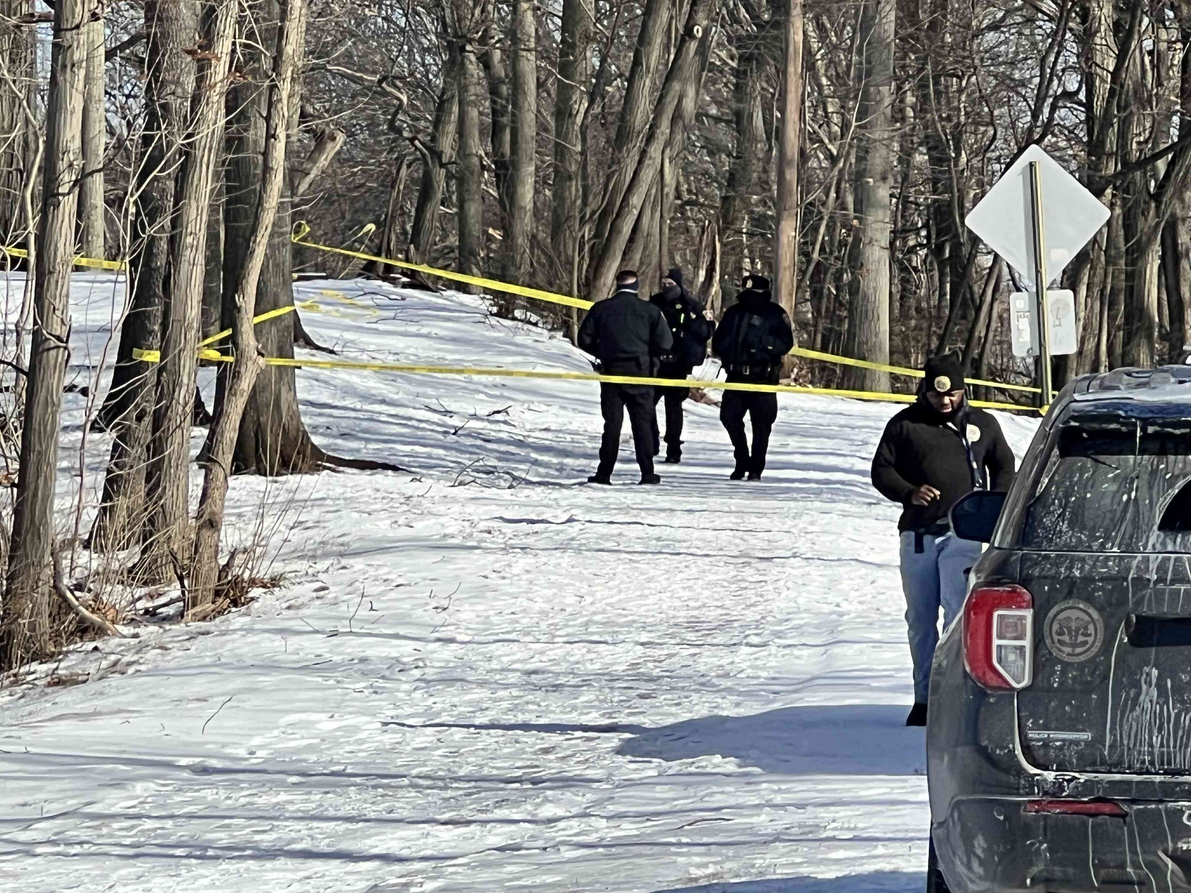 BODY DISCOVERED IN WEEQUAHIC PARK IN NEWARK