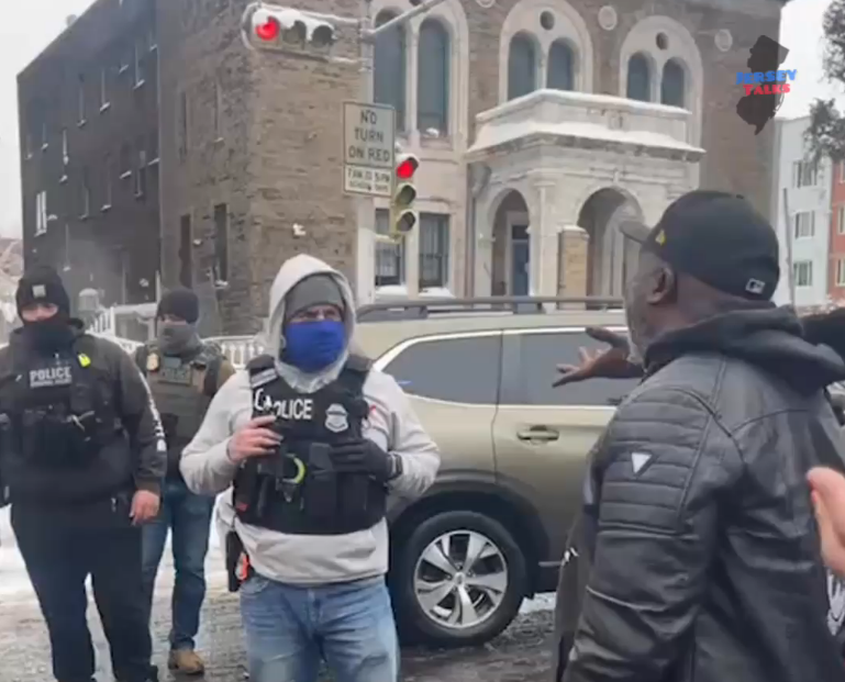 🚨 Ice-Related Chase Ends In Multi-Car Crash In Newark