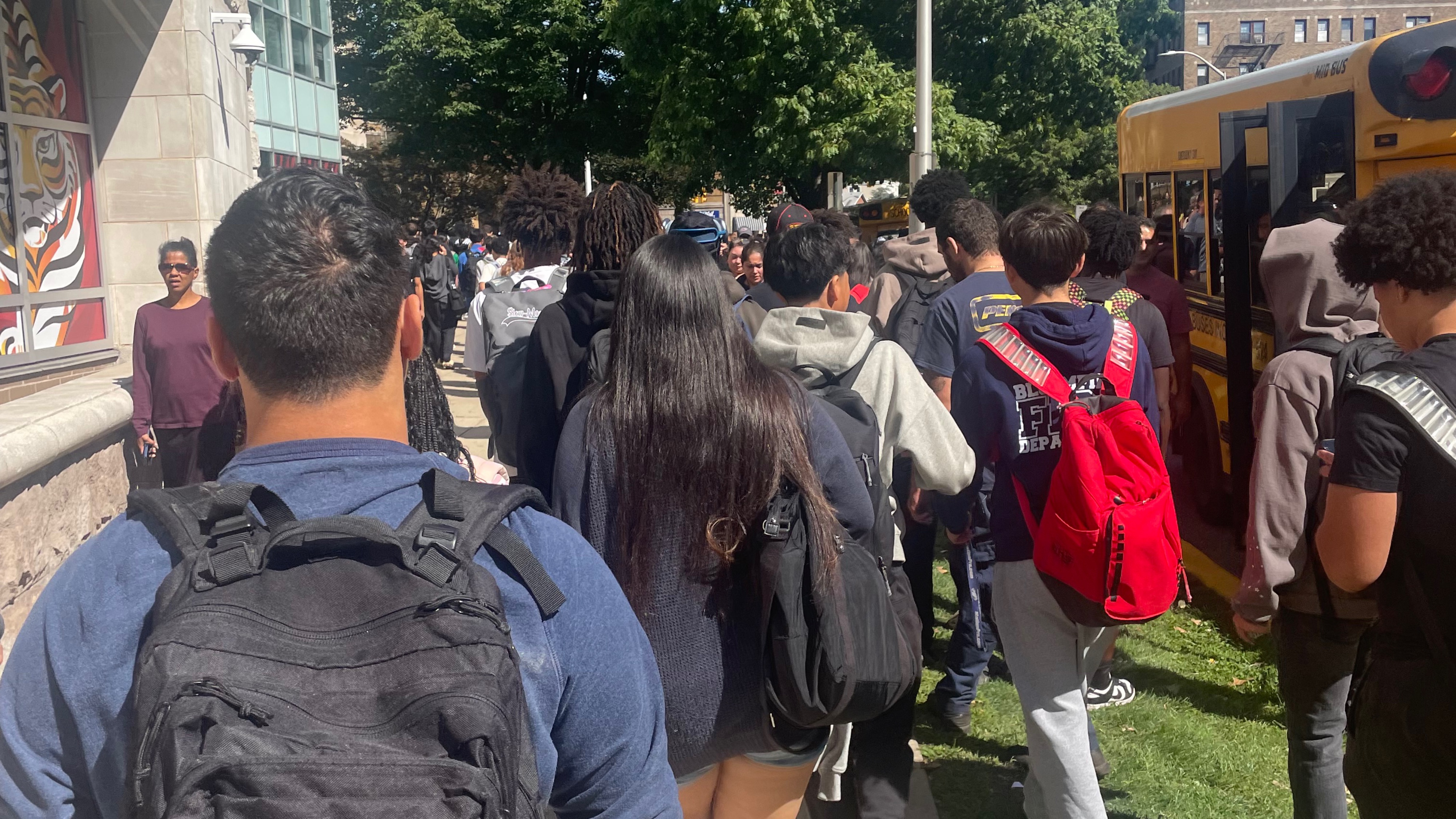 BLOOMFIELD HIGH SCHOOL LOCKDOWN DUE TO UNAUTHORIZED JUVENILE