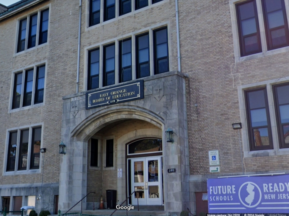 EAST ORANGE SCHOOLS ANNOUNCE EARLY CLOSURES DUE TO SIGNIFICANT BUDGET CUTS AND STAFF LAYOFFS