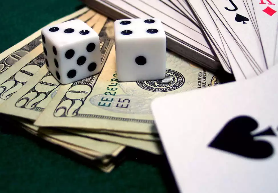 STUDY FINDS AMERICANS SPEND MORE ON SPORTS BETS THAN INVESTING IN THE STOCK MARKET 