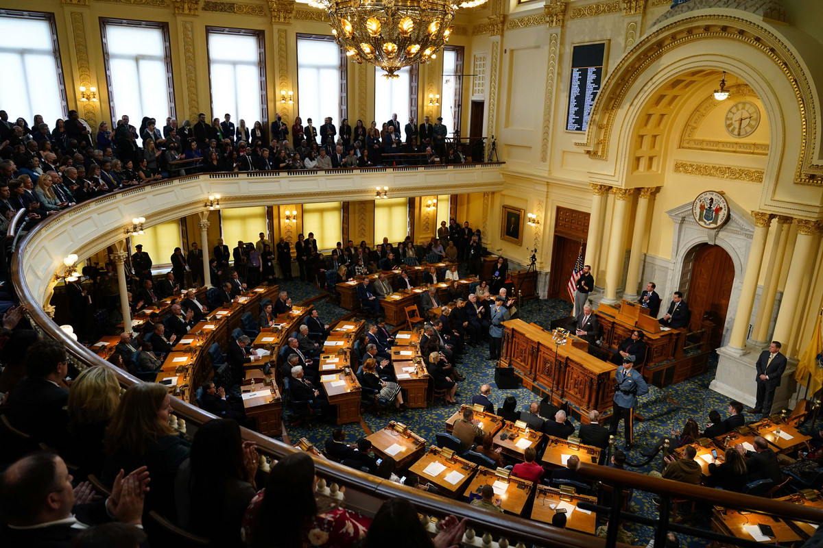 NEW JERSEY LAWMAKERS GOT THEMSELVES A PAY RAISE 