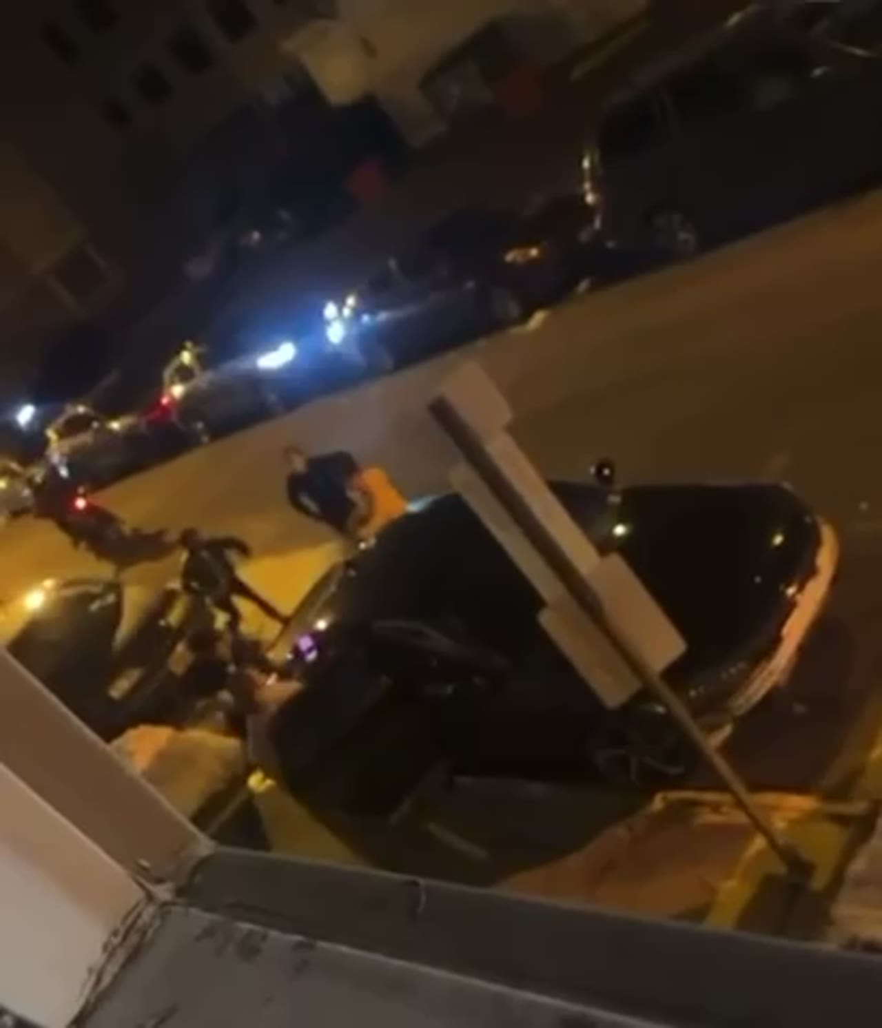 Girl Fight on 16th Ave in Paterson NJ 