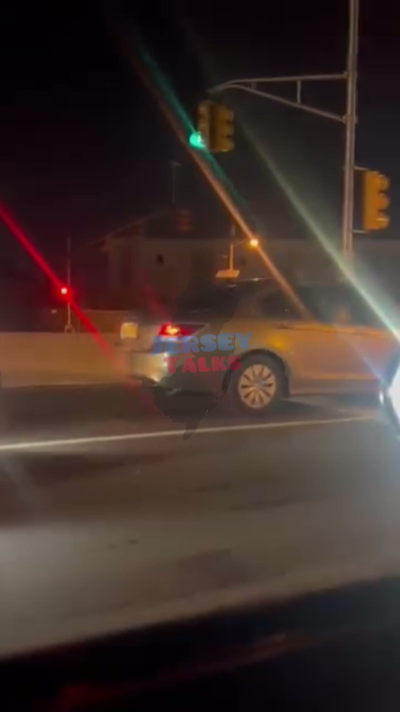 Linden Crash on Route 1&9, Motorcyclist Injured